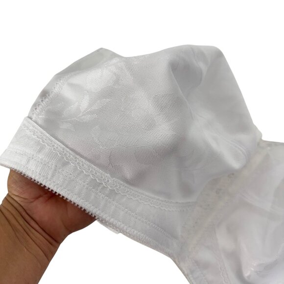 Playtex 18hr Women White Full Coverage Bra Size 48DD Style 4695 Front Closure - Picture 7 of 11